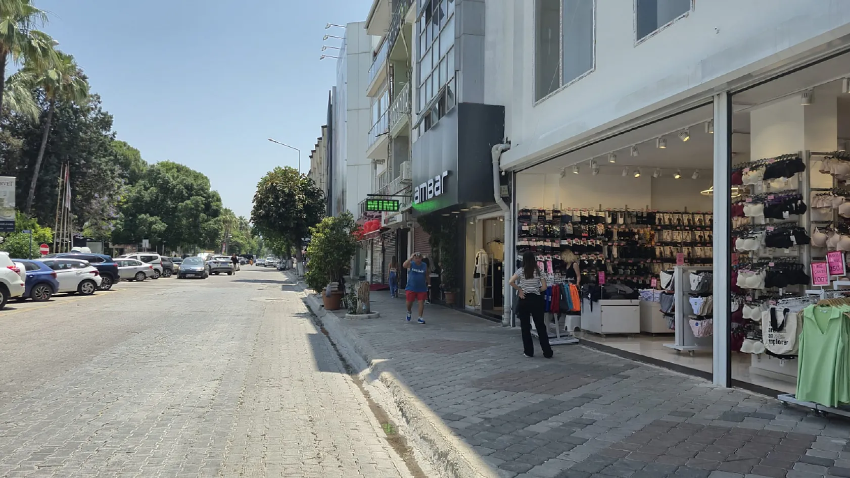 Fethiye Sokaklarında Bayram Sessizliği