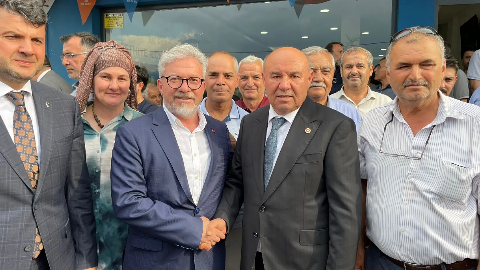 AK Parti Fethiye İlçe Başkanlığı'nda Bayramlaşma Programı Düzenlendi