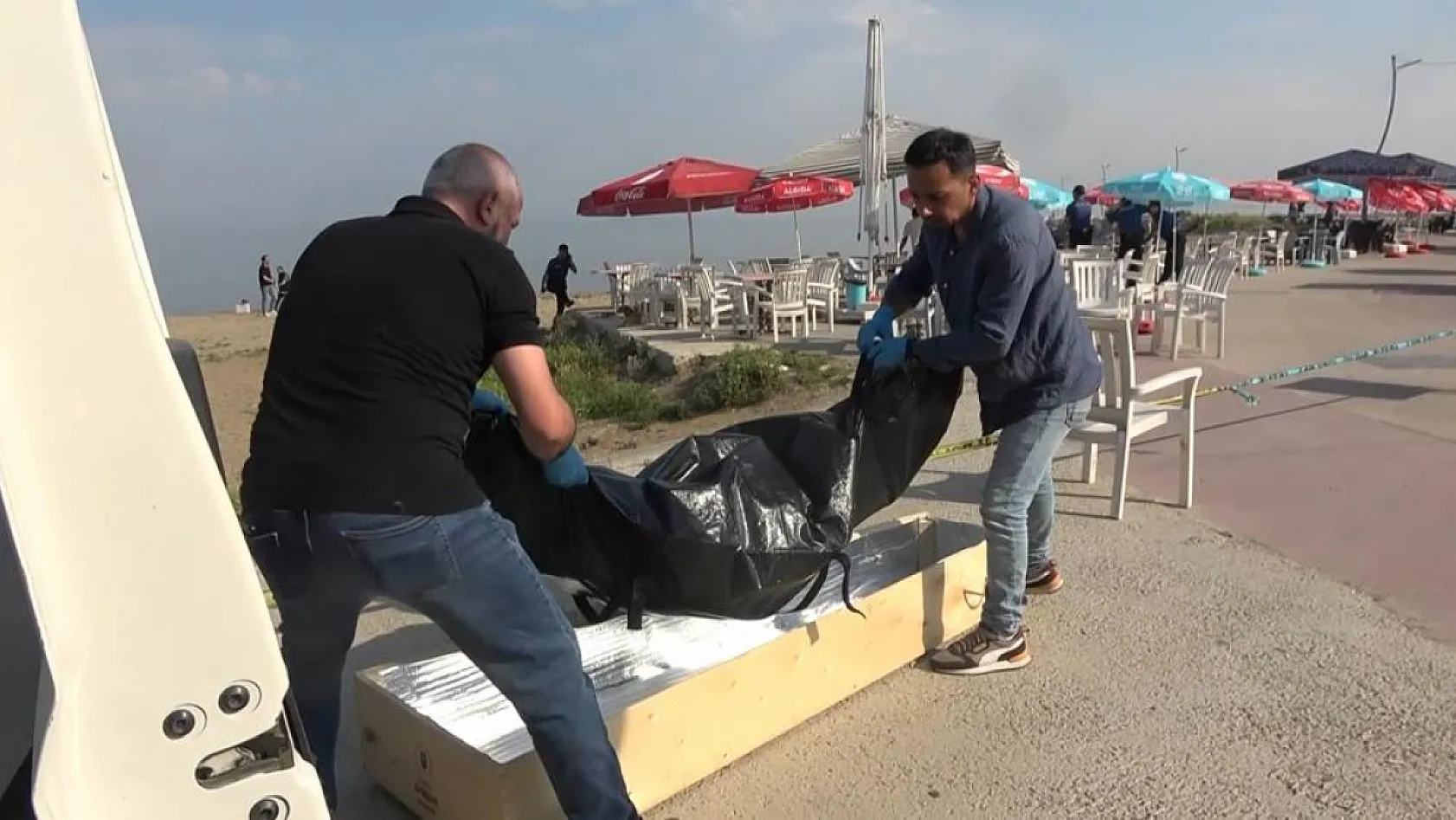 9 yaşındaki çocuk deniz kıyısında ölü bulundu