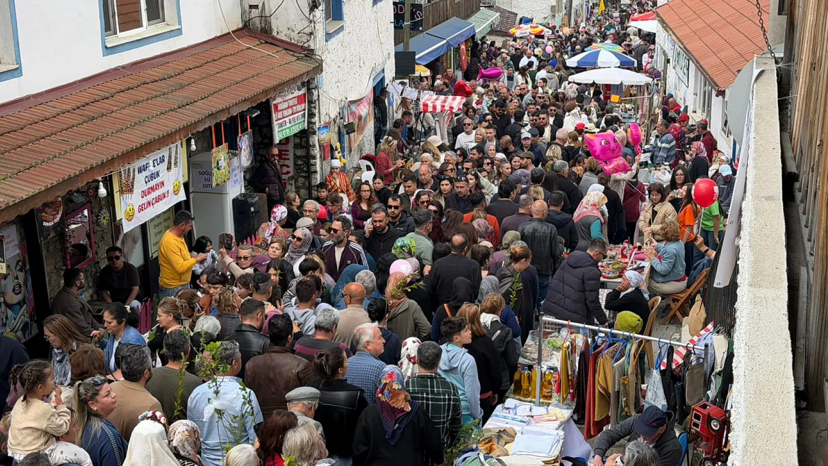 Fenomen Cihan Çelik Fethiye'de Festivale Katıldı: 'Böyle Bir Kalabalık Görmedim'