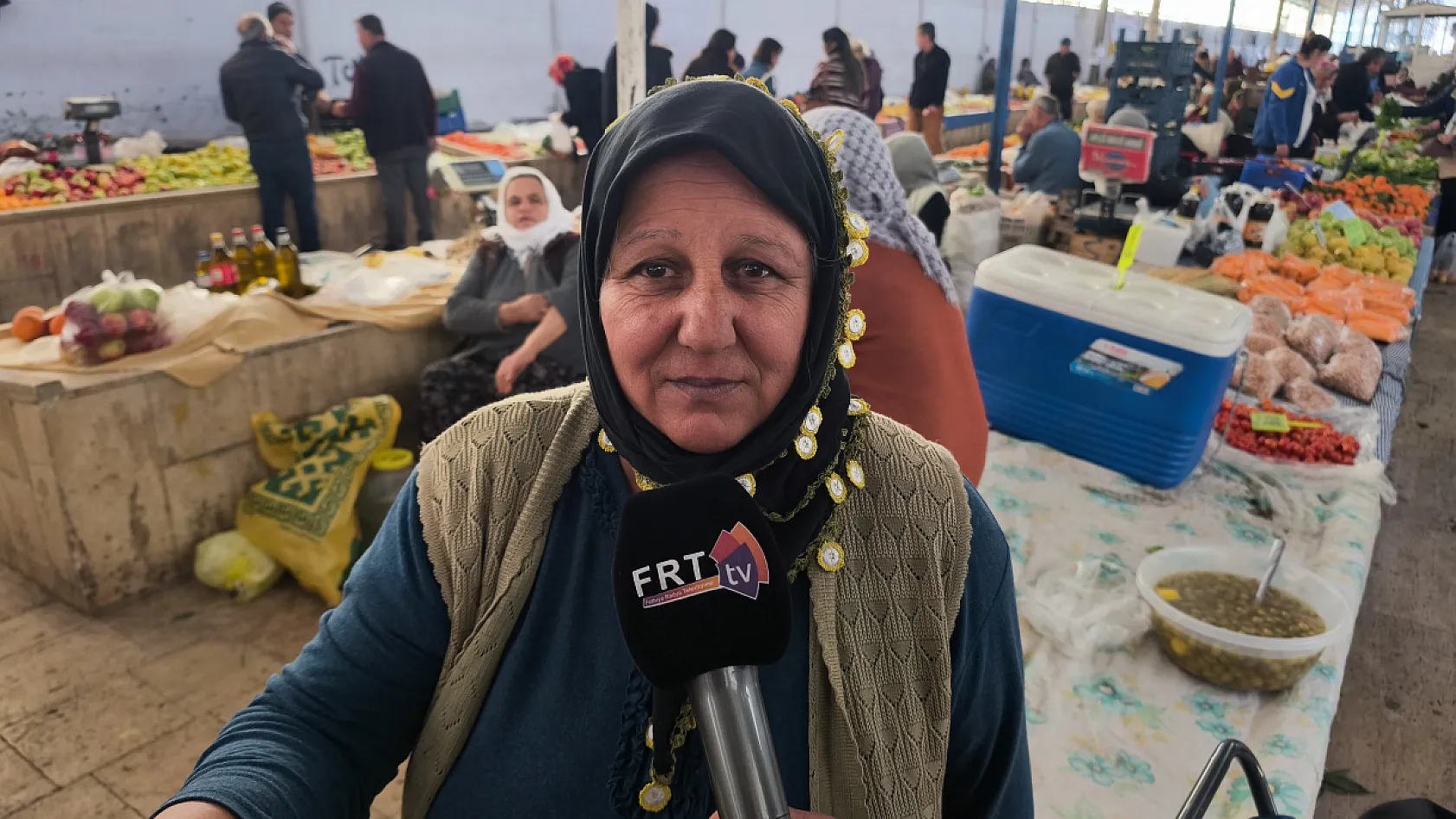 Fethiye Cuma Pazarı'nda Kabuk Fasulye Fiyatı ve Tarifiyle Dikkat Çekiyor