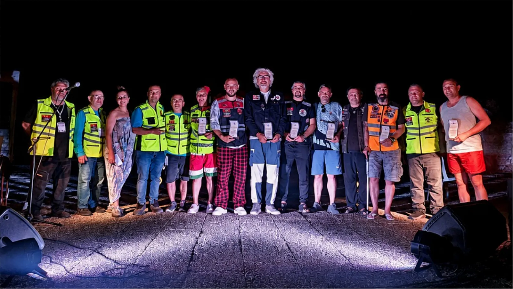 Motocanlar Festivali'nde Destekçilere Plaket Takdim Edildi