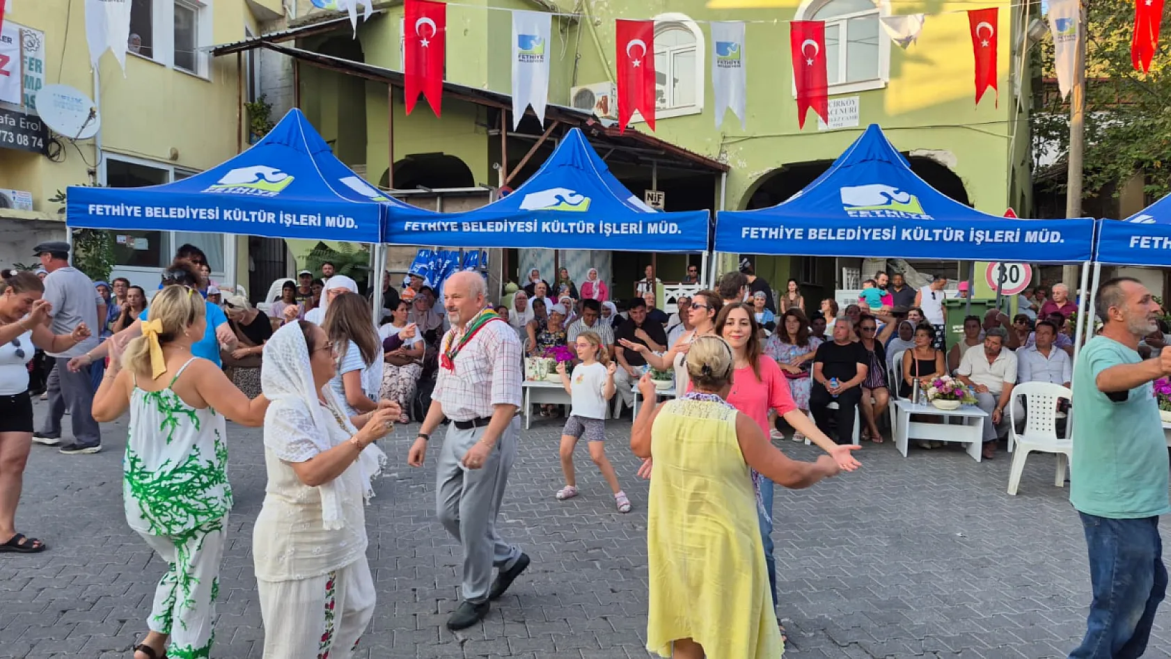 Fethiye İncirköy Şenliği Renkli Görüntülere Sahne Oldu