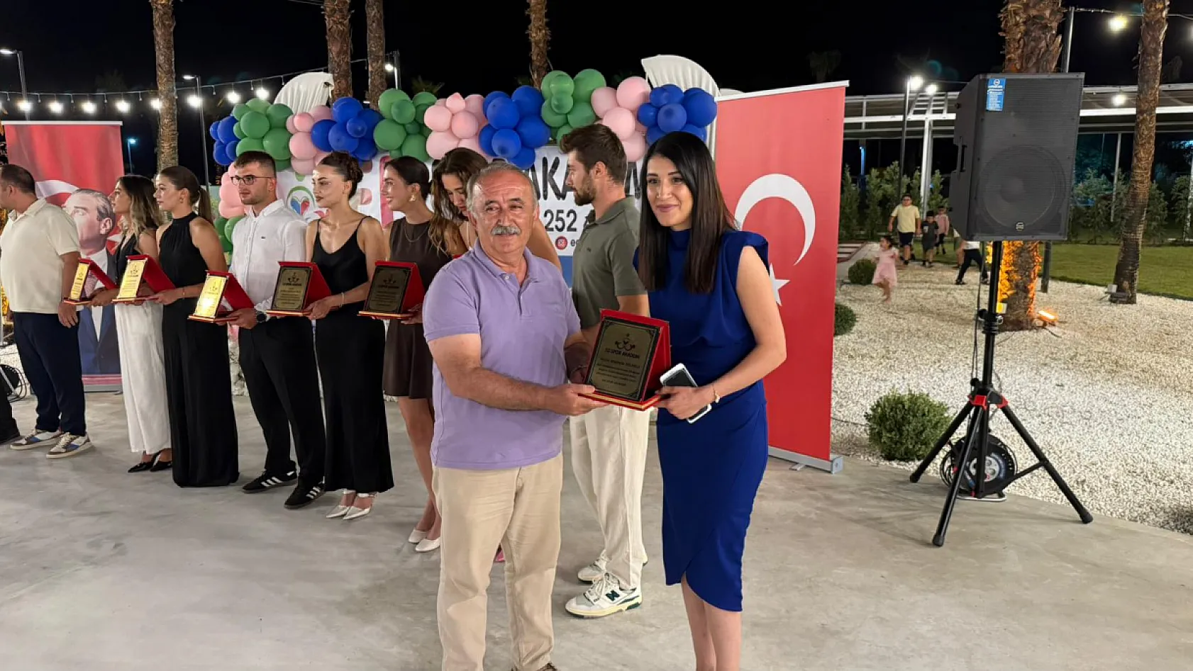 ED Spor Akademisi Mezuniyet Balosu Coşkuyla Gerçekleşti