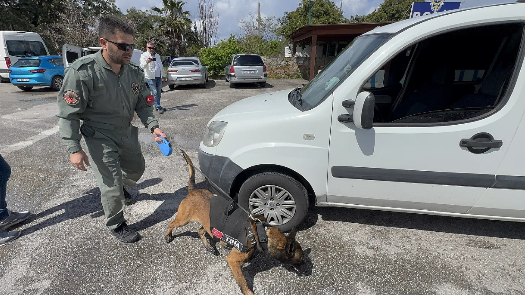 Bodrum'a 24 saatte 10 bine yakın aracın giriş yaptığı öğrenildi