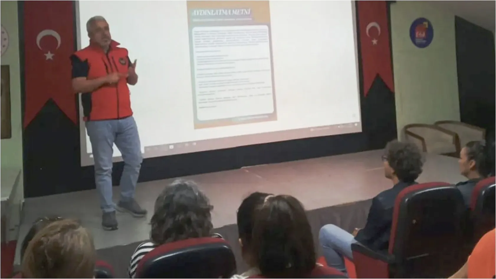 Datça İlçesinde Gençlerin Bilinçli Geleceği İçin Öğretmen Semineri