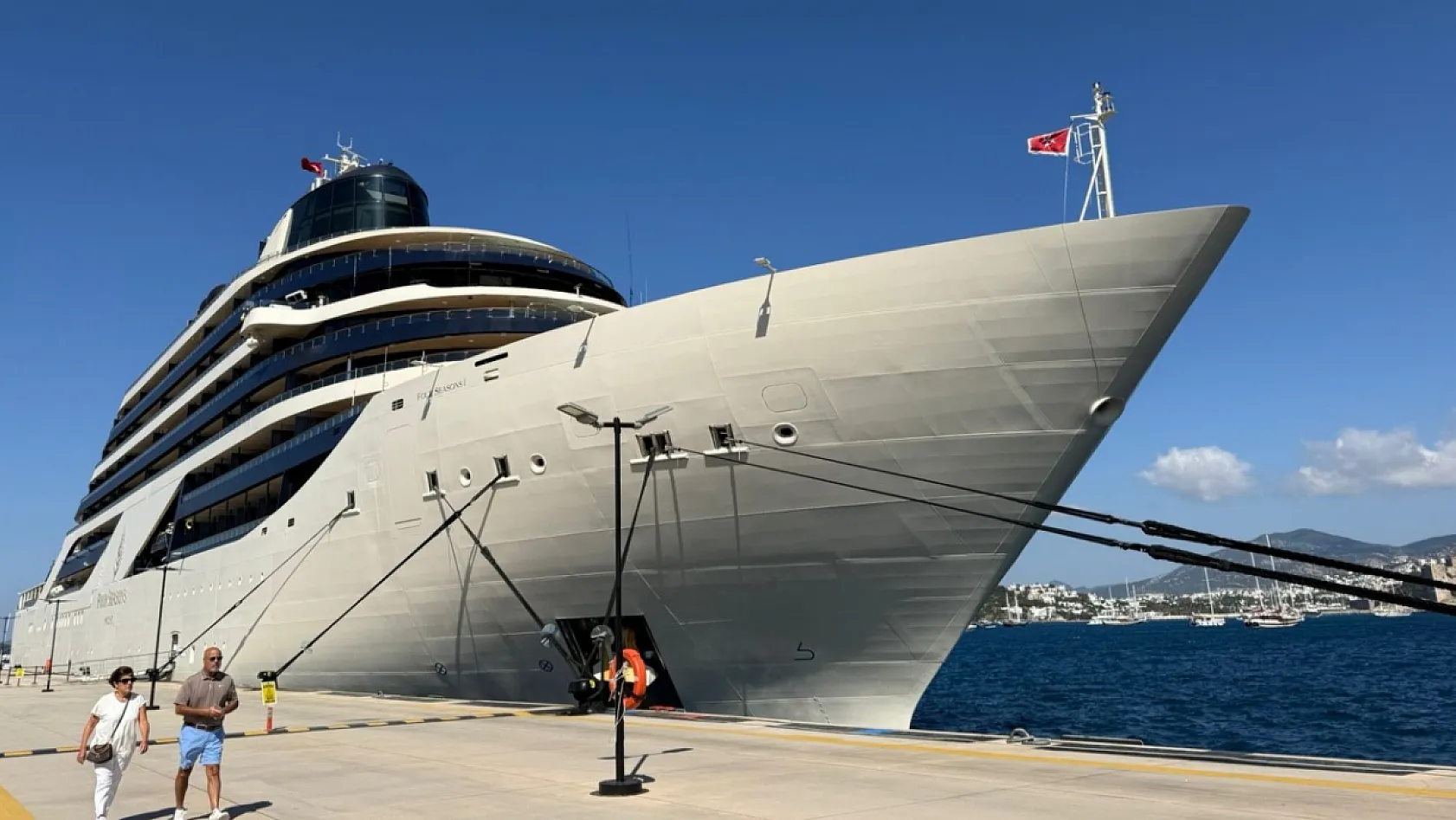 Bodrum'a 'Four Seasons 1' kruvaziyeriyle 190 turist geldi