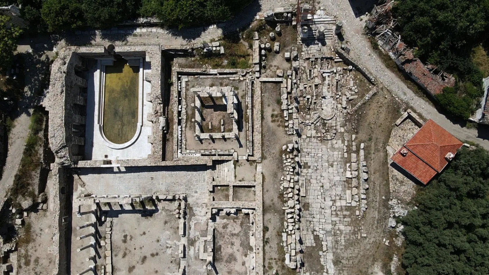Stratonikeia Antik Kenti'nde buluntuların üçte birini Türk dönemi eserleri oluşturuyor
