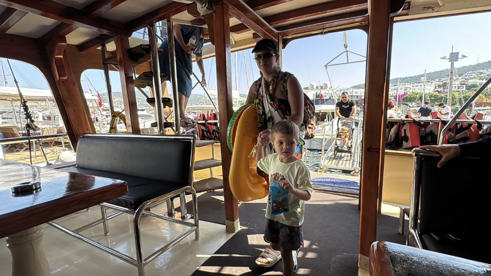 Bodrum, masmavi koyları, doğal güzellikleri ve eşsiz deniz rotalarıyla ziyaretçilerini çekiyor