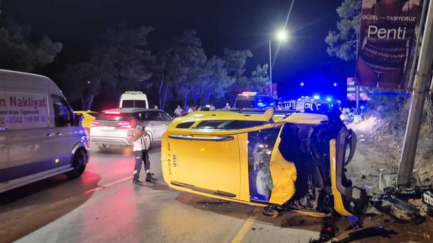 Bodrum'da taksi ile motosikletin çarpışması sonucu 2 kişi öldü