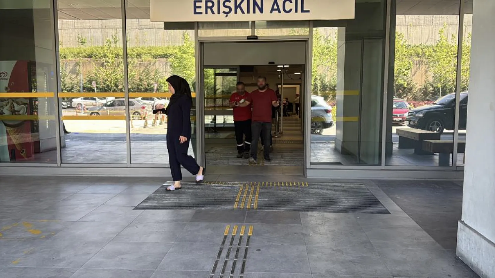 Acilde güldüren anlar: 'Amcamdan şikayetçi olup, tazminat davası açacağım'