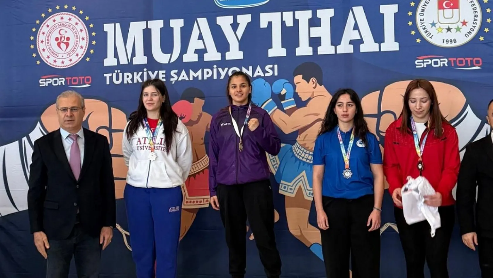 Fethiyeli Şampiyon Yaren İpek Brezilya'ya Gidiyor