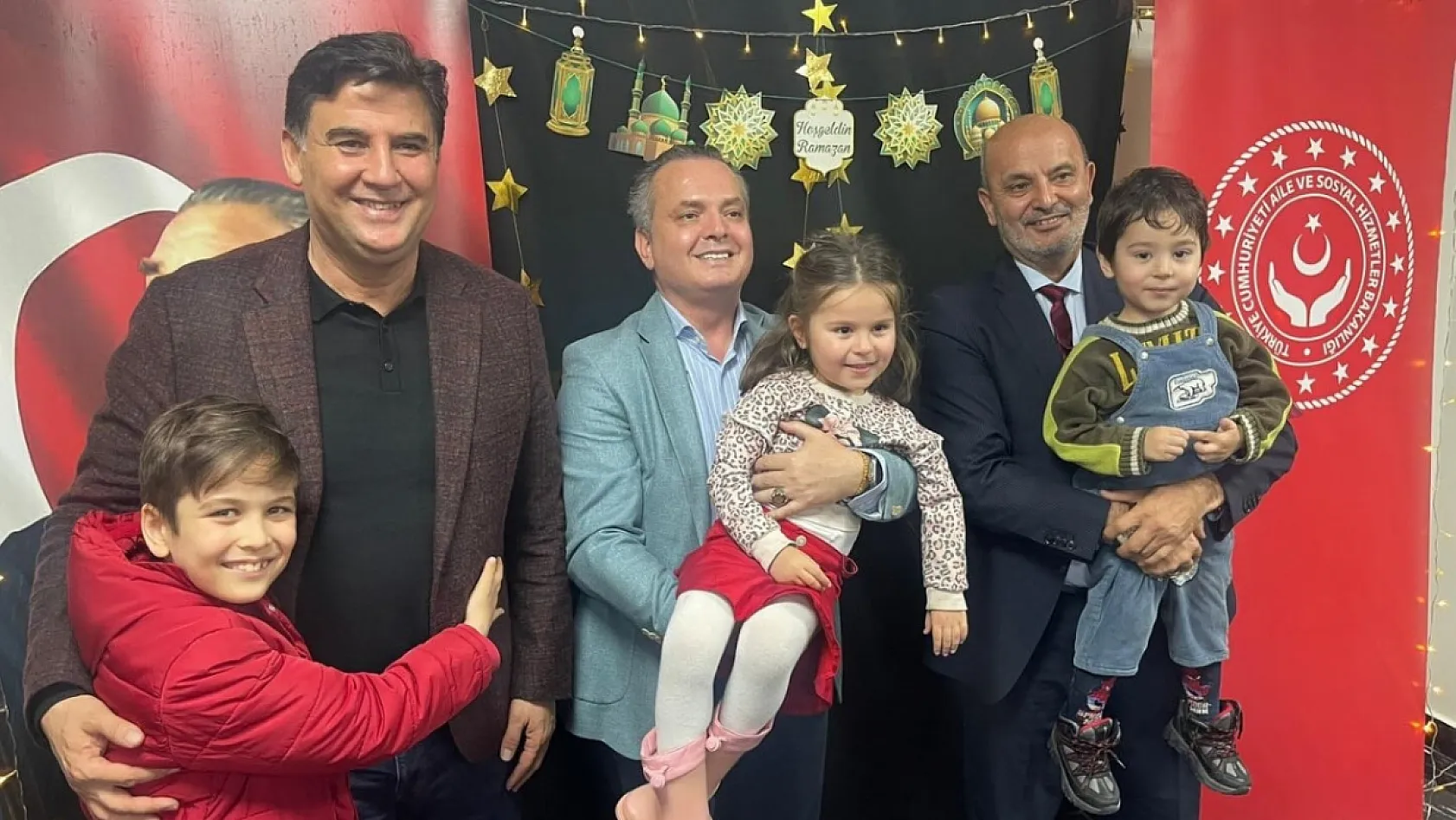 Fethiye'de Protokol, Huzurevi Sakinleriyle Aynı Sofrada Buluştu