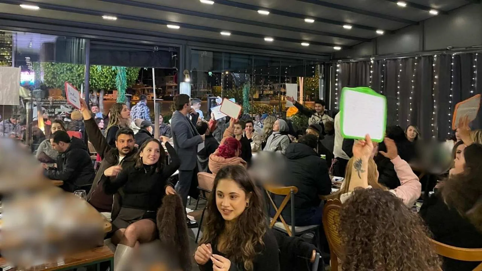 Fethiye'de Quiz Night coşkusu: Rise'ta dördüncü organizasyon gerçekleşti