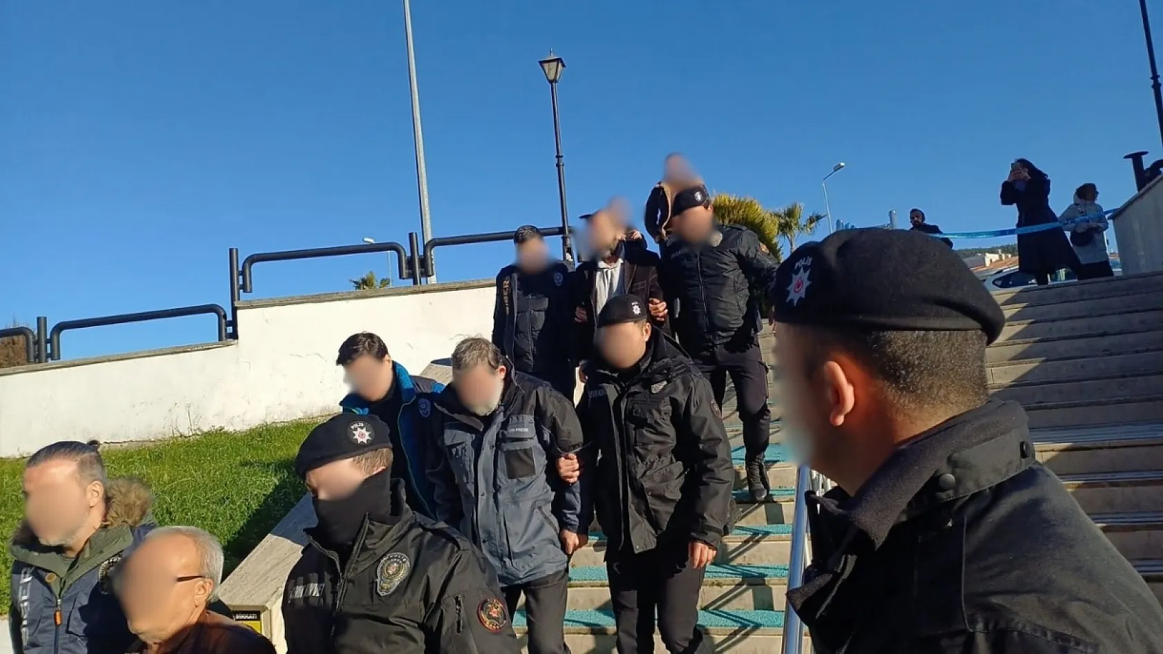 Muğla'daki Sakaraltı Sakarüstü Operasyonu'nun Şüphelileri Adliyede
