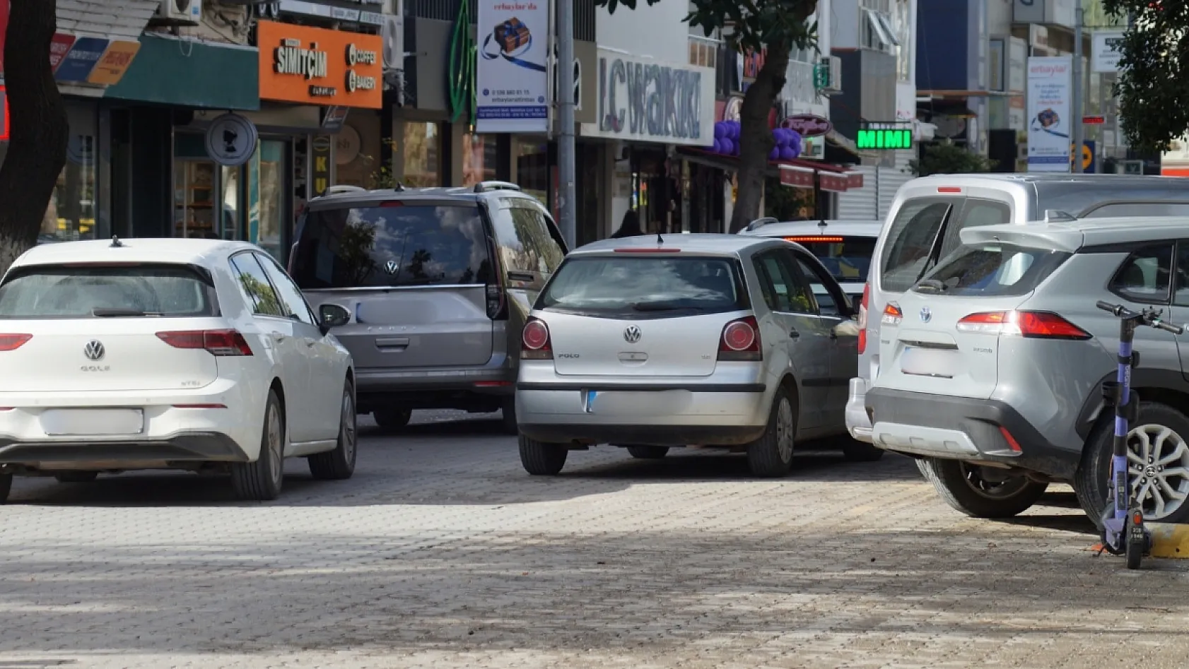 Araç Sahipleri Dikkat! O plakaları Kullananlara 5 Yıl Hapis ve 280 Bin TL Ceza Geliyor