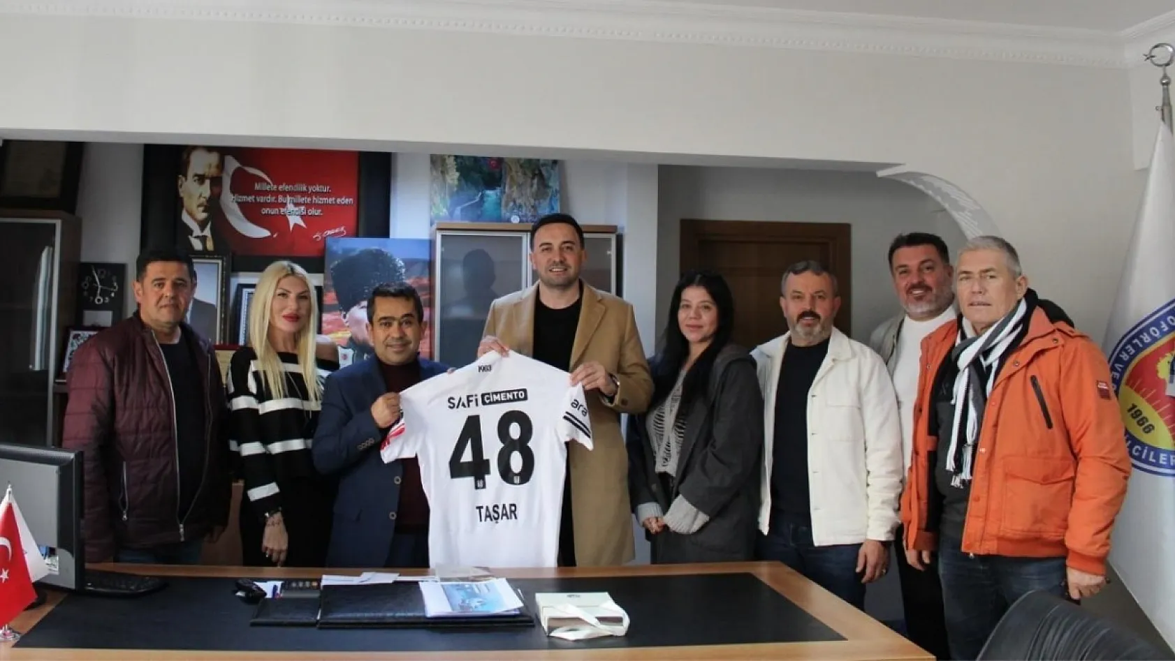 Fethiye Şoförler ve Otomobilciler Odası Başkanı Taşar'a Torunoğulları'ndan hayırlı olsun ziyareti
