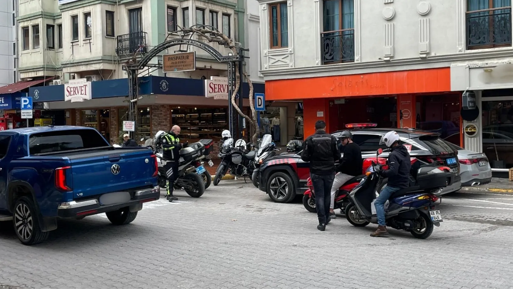 Fethiye'de trafik ekiplerinden motosiklet sürücülerine sıkı denetim