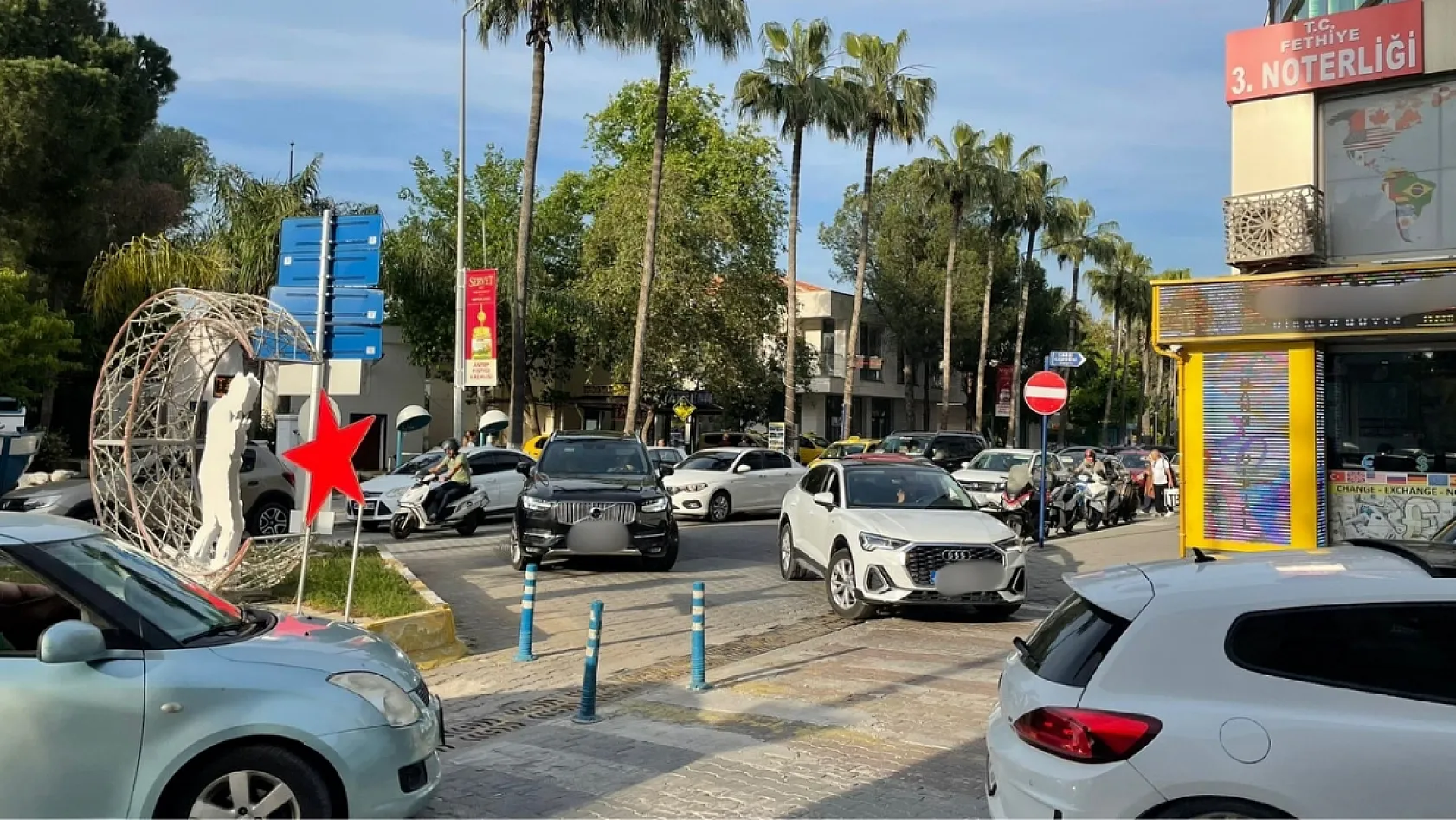 Fethiye'de Akşam Trafiği Çileye Dönüştü