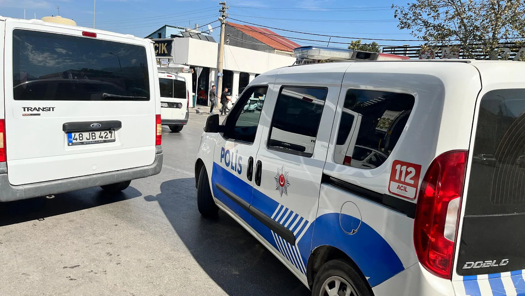 Fethiye'de Şüpheli Bavul, Fünye İle Patlatıldı