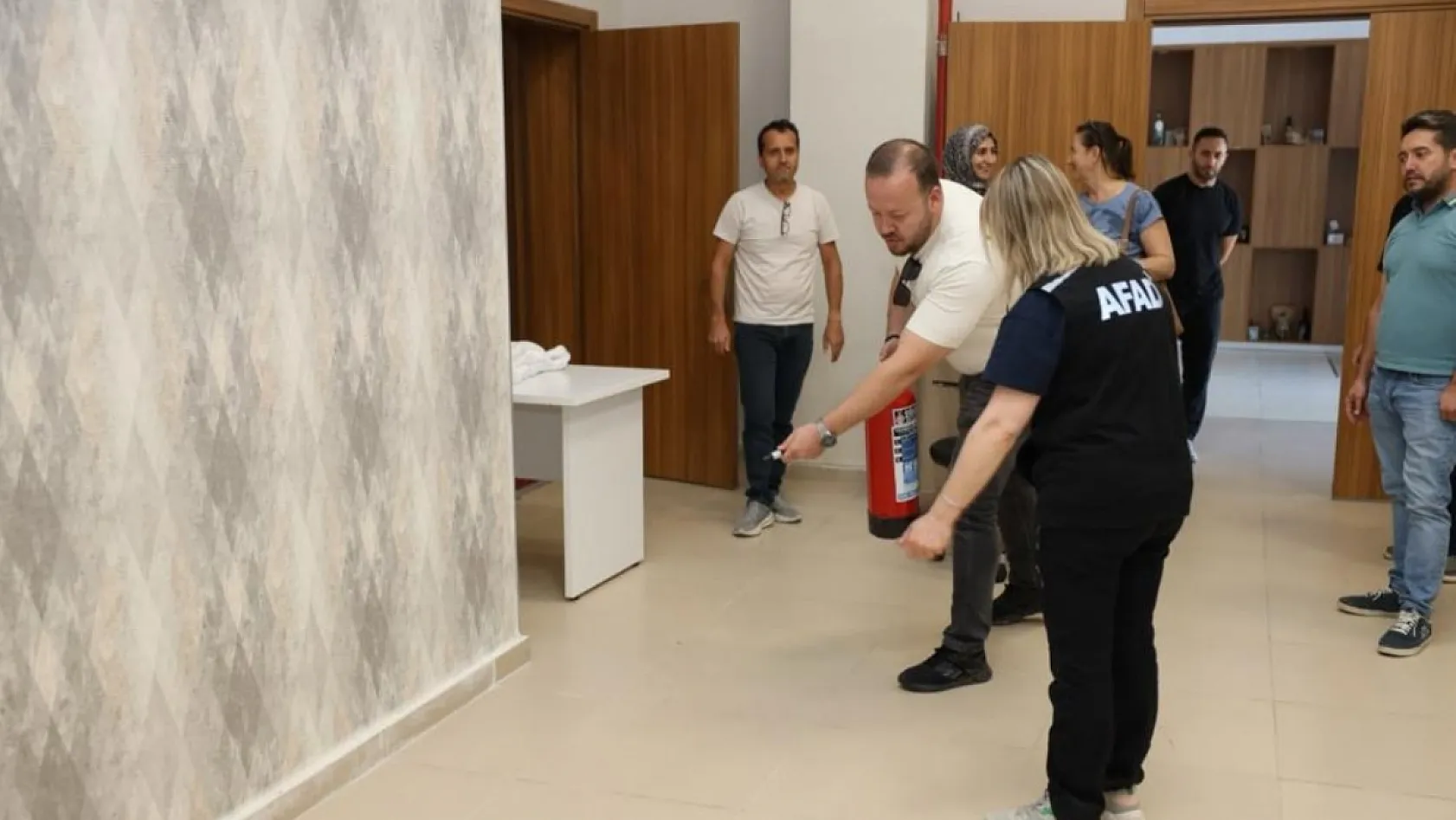 AFAD'dan Muğla Tarım ve Orman İl Müdürlüğü personeline acil durum eğitimi
