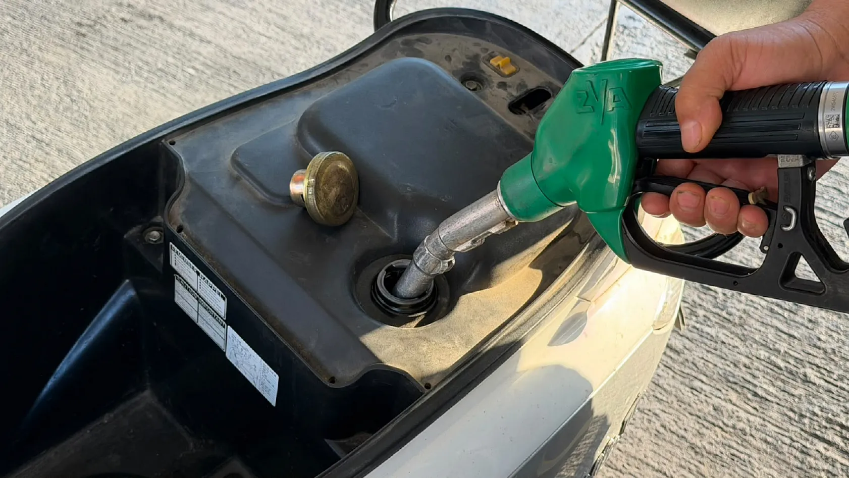 Akaryakıtta 'Eşel Mobil' sona erdi: Yeni ÖTV düzenlemesi başladı