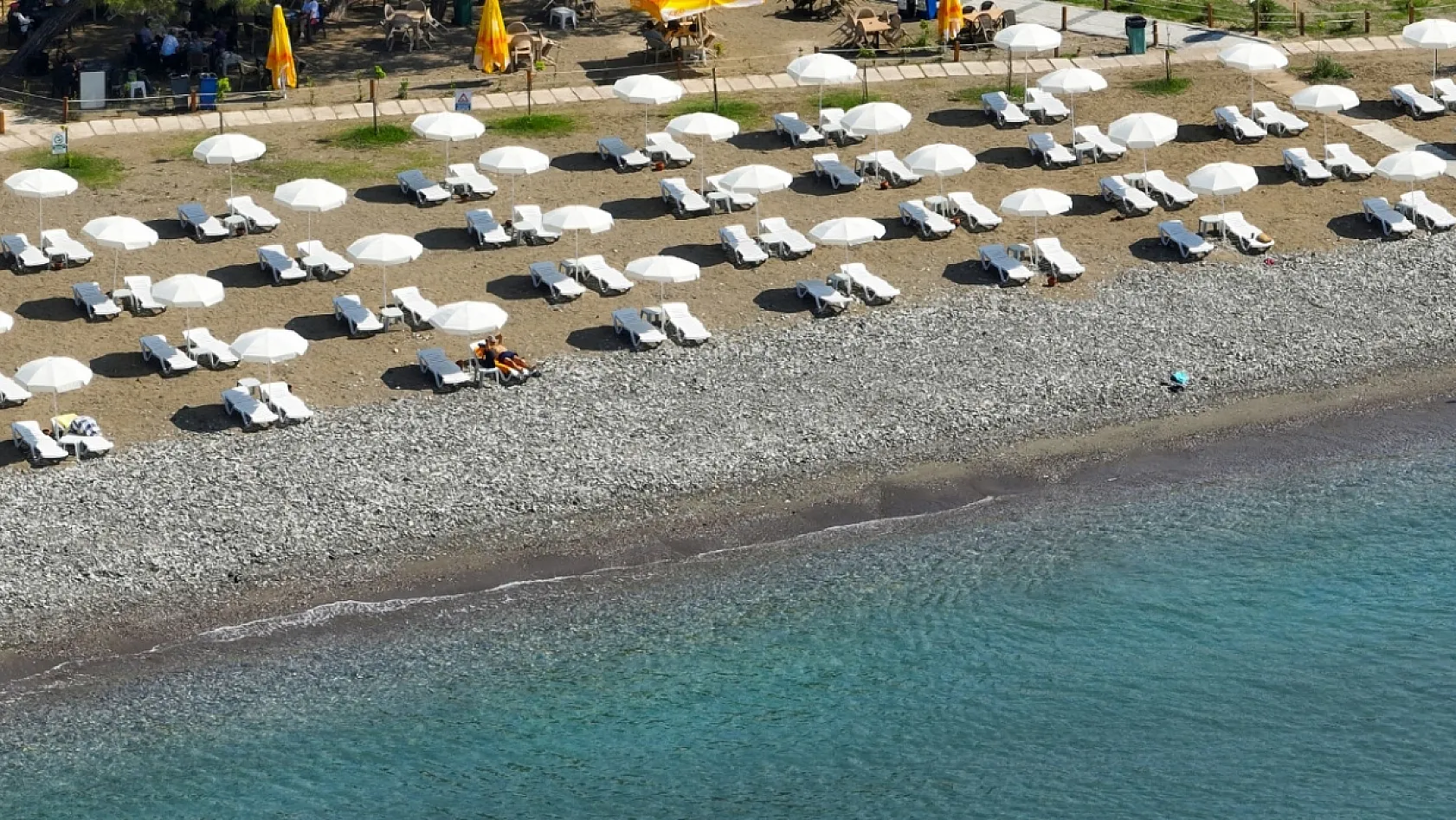 Akmaz Halk Plajı Hizmete Açıldı