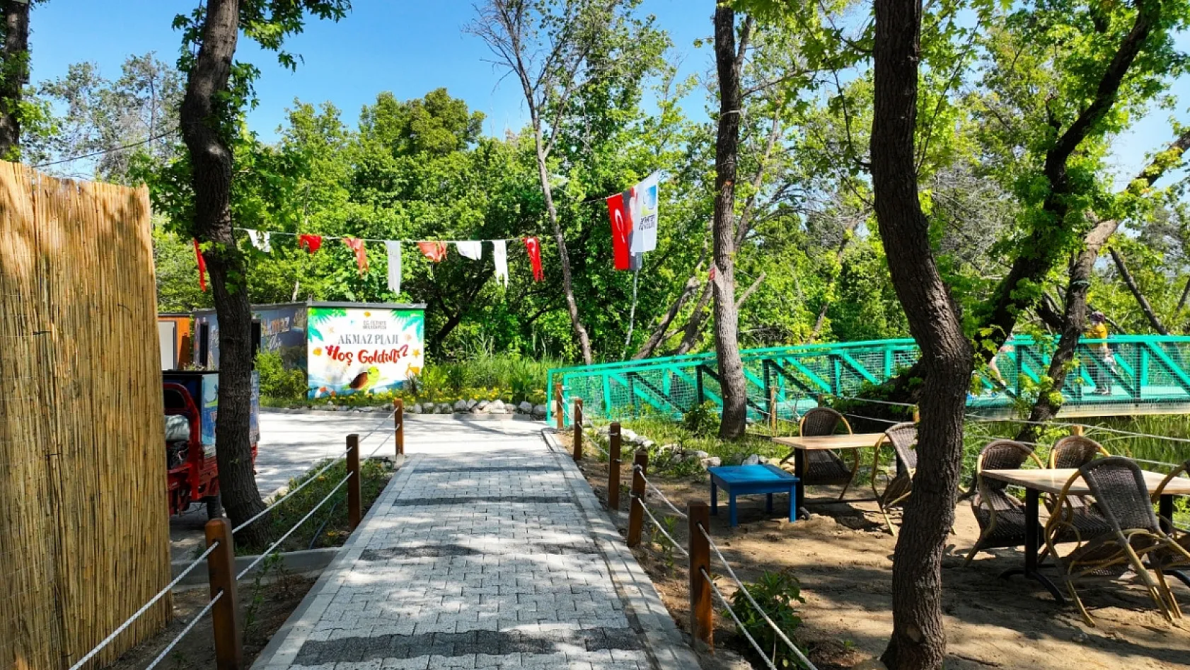 Akmaz Halk Plajı Hizmete Açıldı