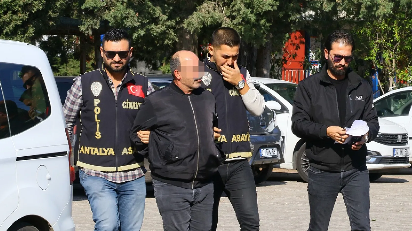 Aldatılma iddiası cinayet davasına girdi: Mahkemeden DNA incelemesi talebi