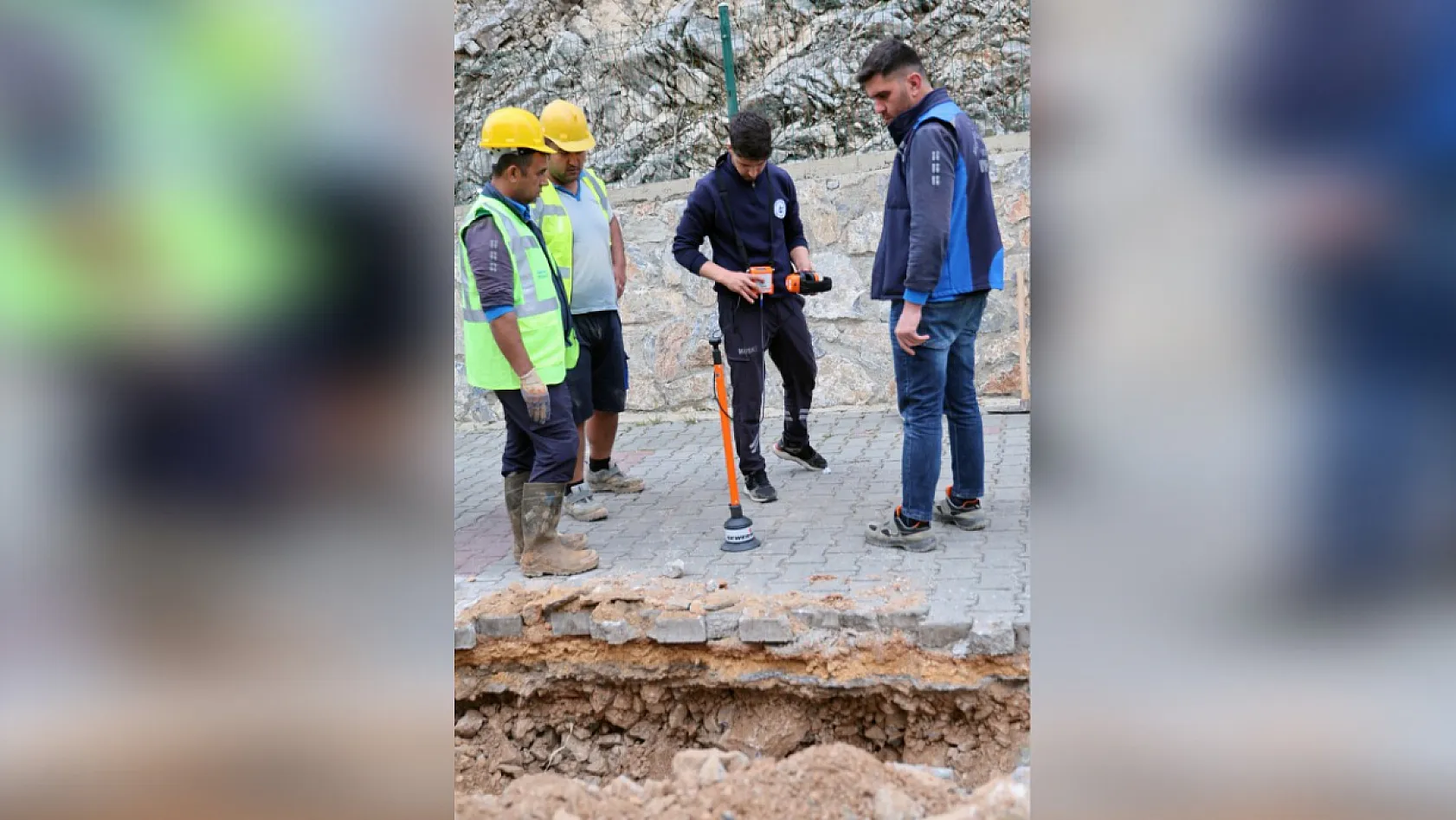 Muğla'da altın değil, su kaçağı arıyorlar