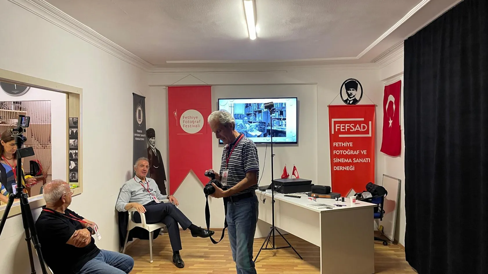 Analogdan dijitale uzanan yolculuk Fethiye Fotoğraf Festivali'nde konuşuldu