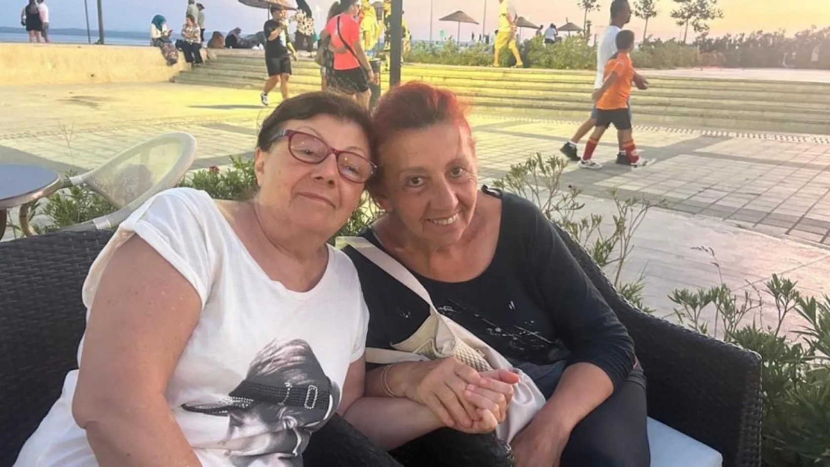 Anne ve teyzesi kamyon altında ezilerek vefat etmişti, sürücünün tutuksuz yargılanma kararı sonrası ikinci şoku yaşadı