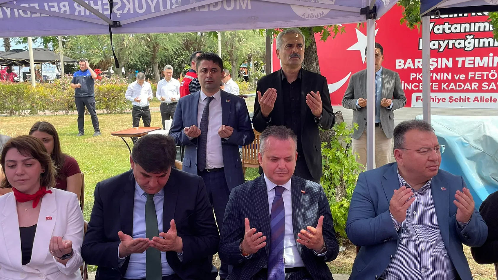 Anneler Günü için gönüllere dokunan buluşma Fethiye'de gerçekleşti