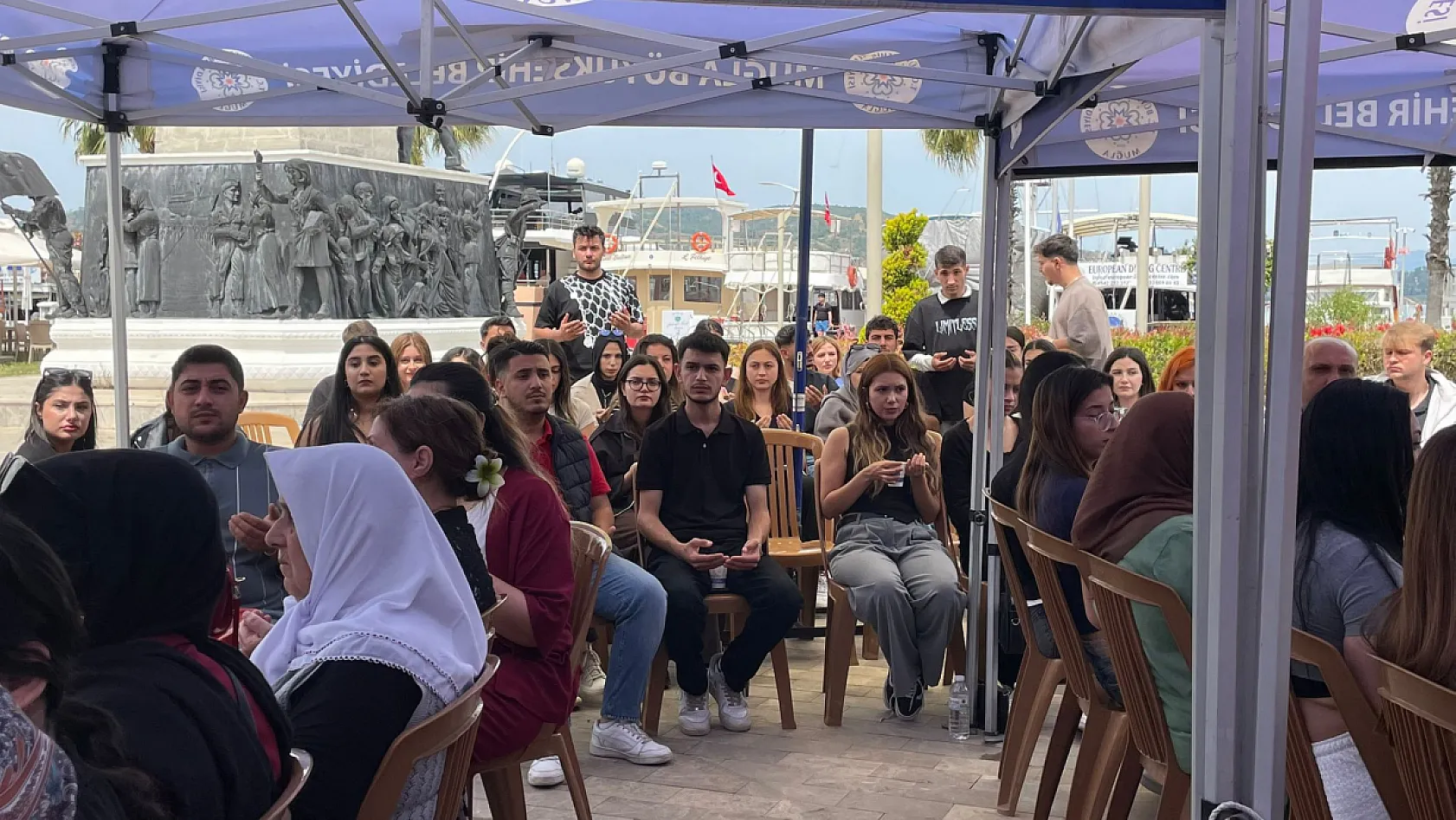 Anneler Günü için gönüllere dokunan buluşma Fethiye'de gerçekleşti