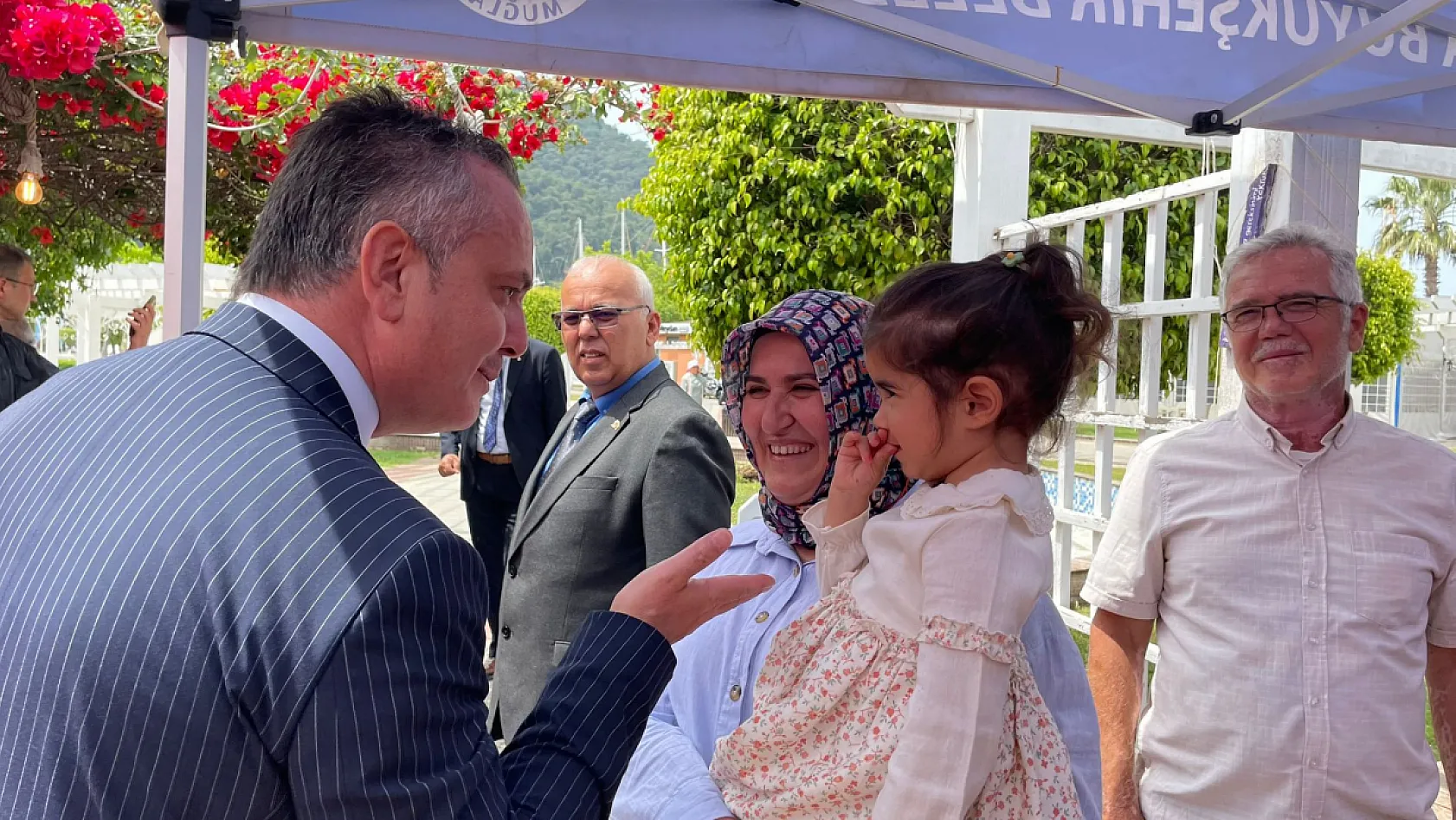 Anneler Günü için gönüllere dokunan buluşma Fethiye'de gerçekleşti