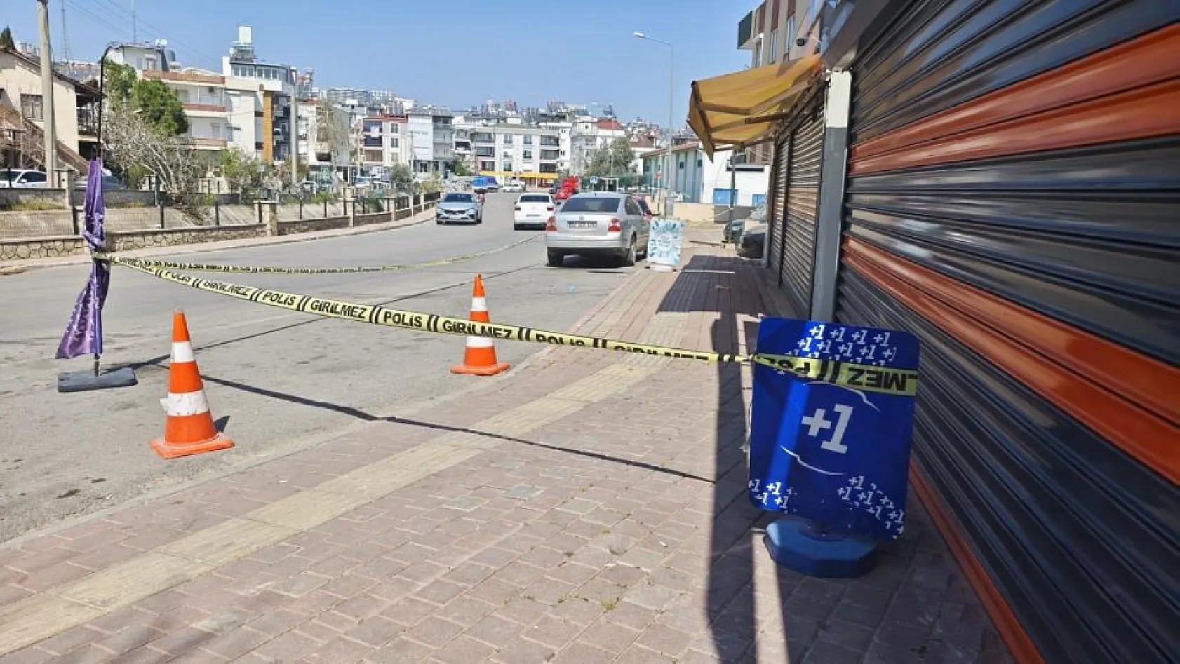 Antalya'da esnaf kavgasında 1 kişiyi öldüren, 2 kişiyi ağır yaralayan şüpheli tutuklandı