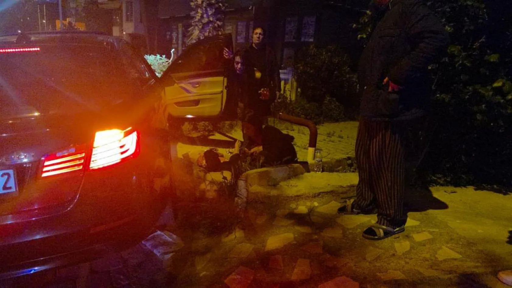 Antalya'da Otomobil Duvara Çarptı: Sürücü Hayatını Kaybetti