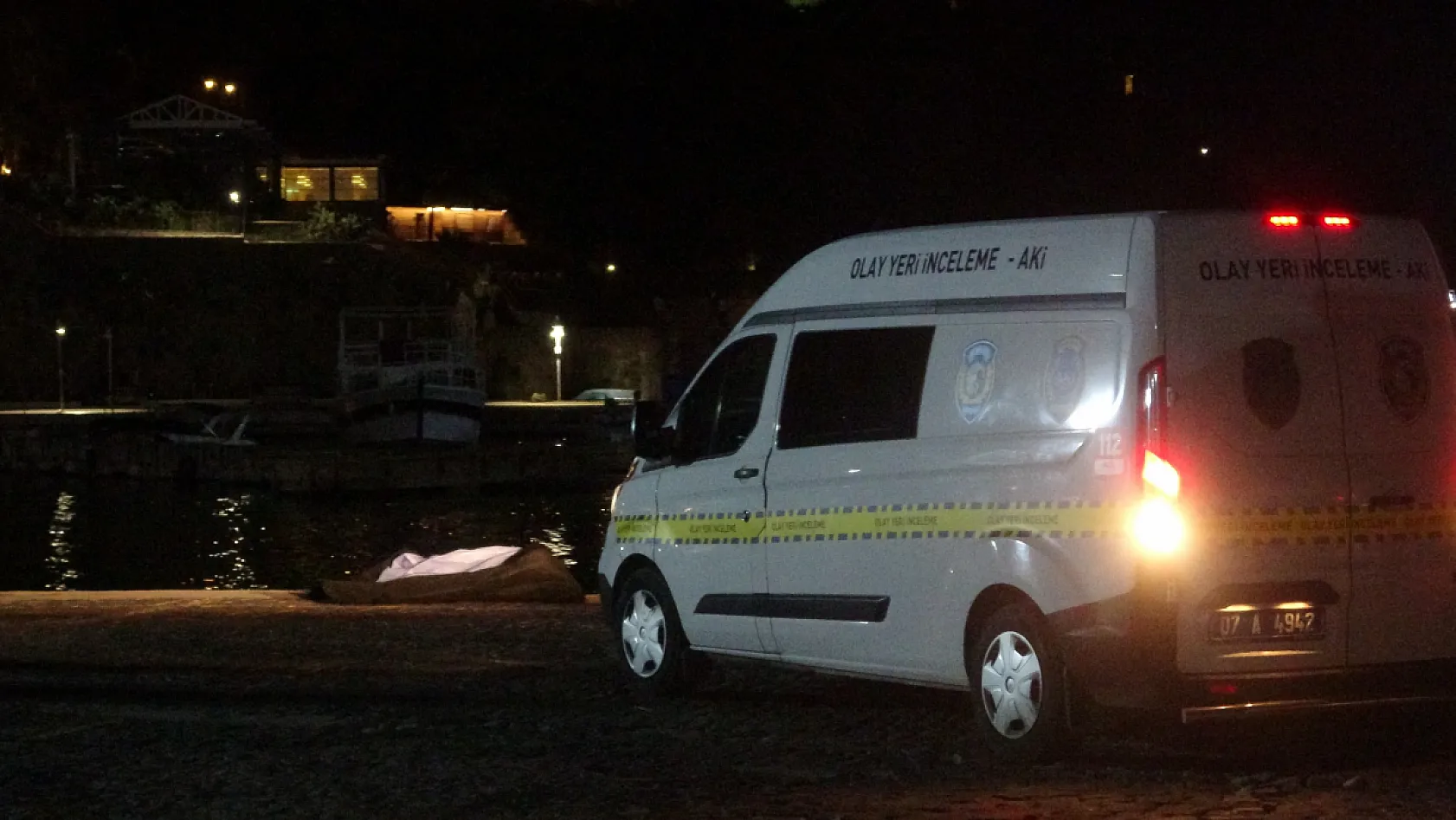 Antalya'da falezlerden düşen kadın hayatını kaybetti