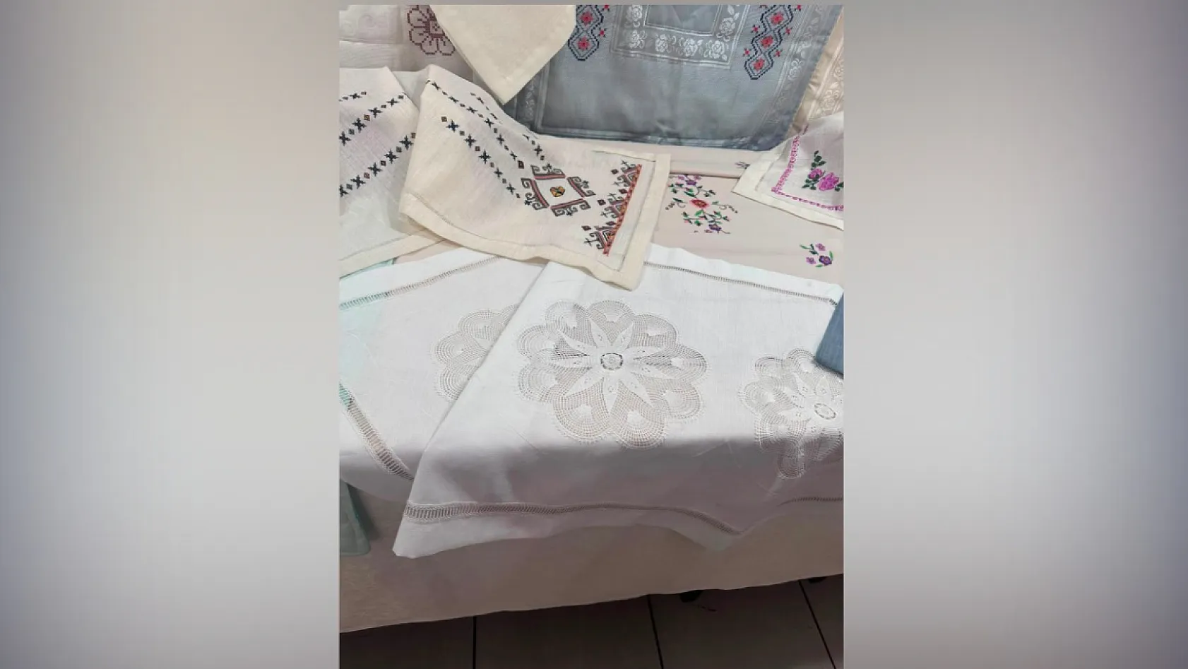 Fethiye Patlangıç'ta el emeği göz nuru eserler görücüye çıktı