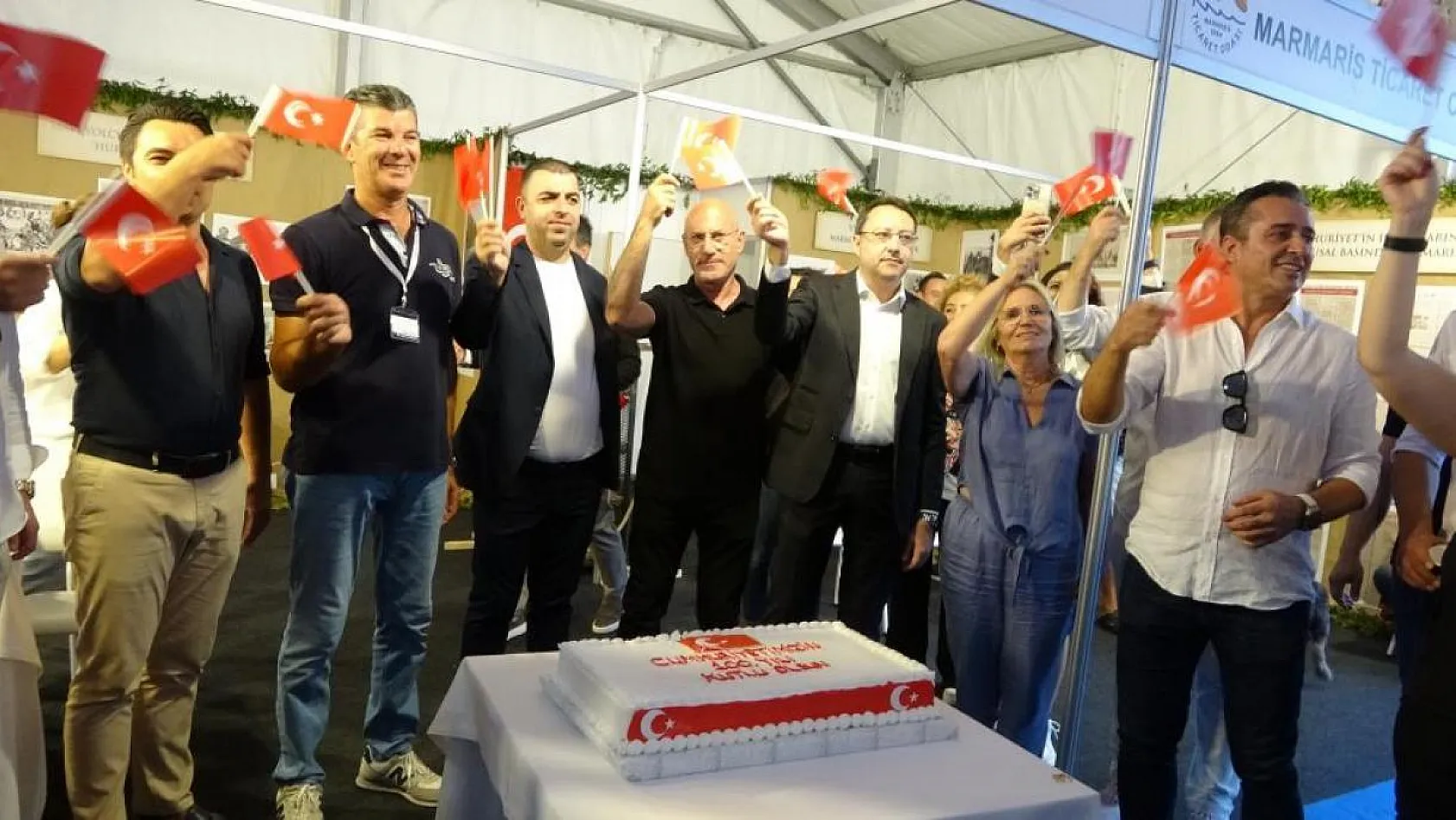 Boat Show Cumhuriyet Pastası ile Sona Erdi