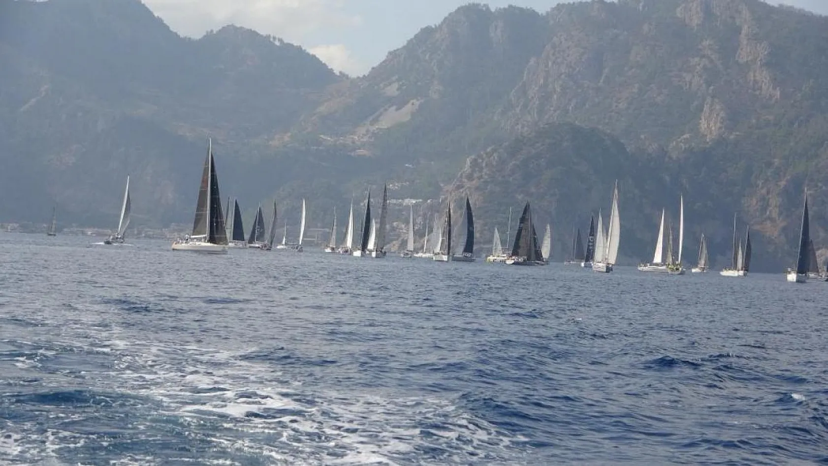 Marmaris Yarış haftasının ikinci günü tamamlandı