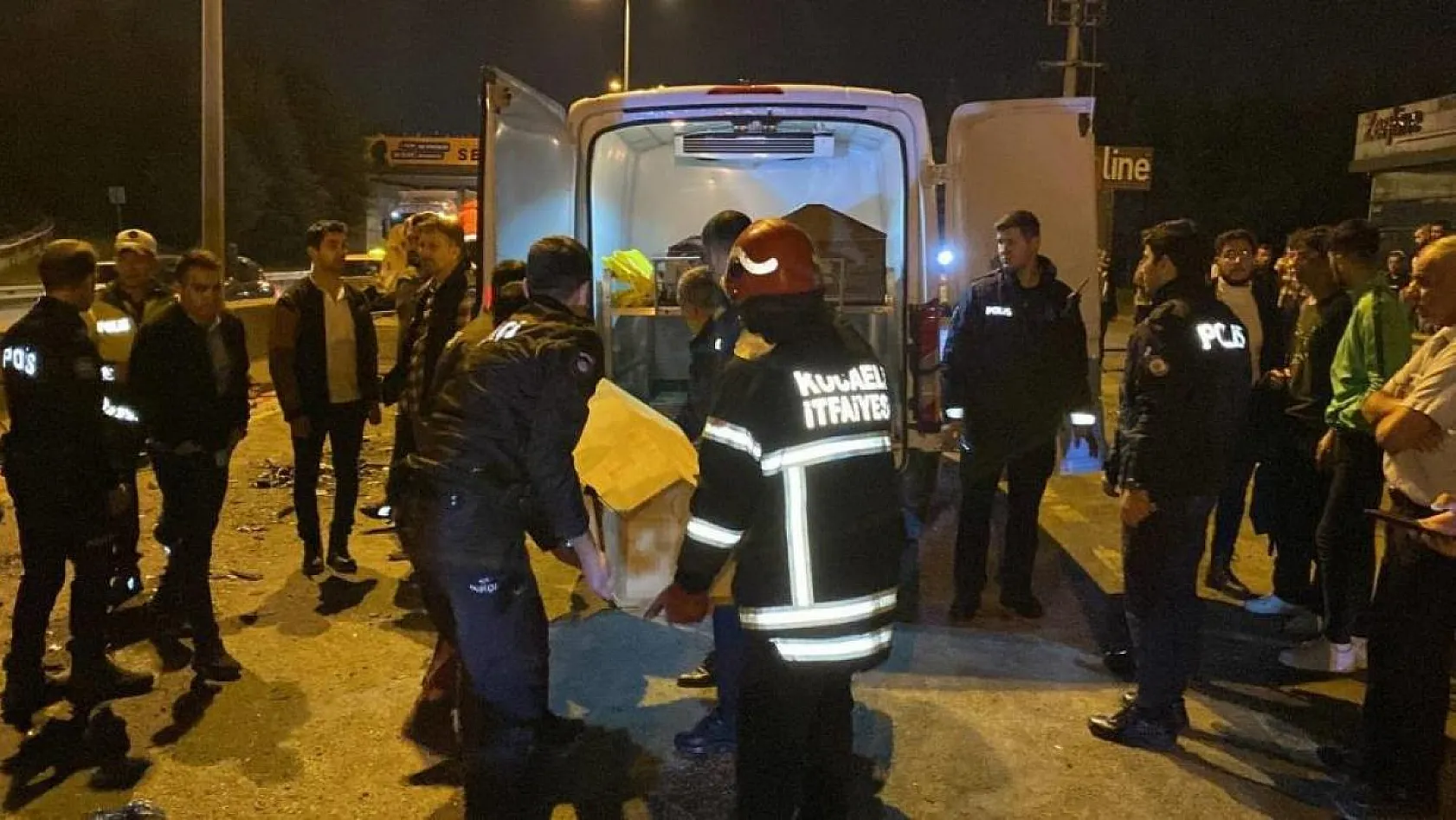 Feci kaza hamile kadını ve bir çocuğu hayattan kopardı