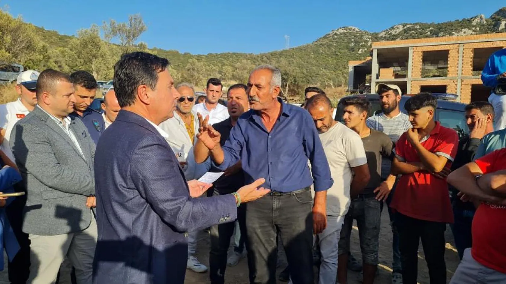 Başkan Aras, 'Bodrum'un tarumar edilmesine göz yummayın'