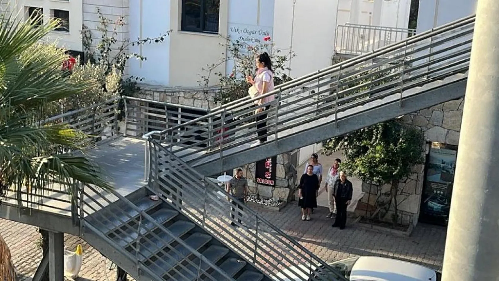 Anma etkinlikleri, meydandaki törenle başladı