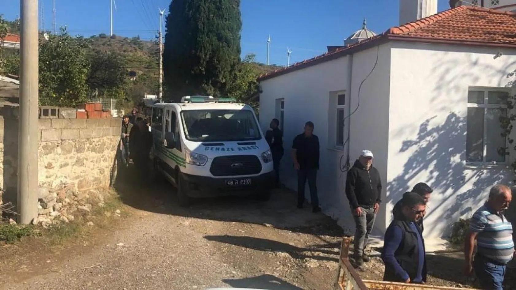 Hayatını kaybeden üniversiteli genç kız toprağa verildi