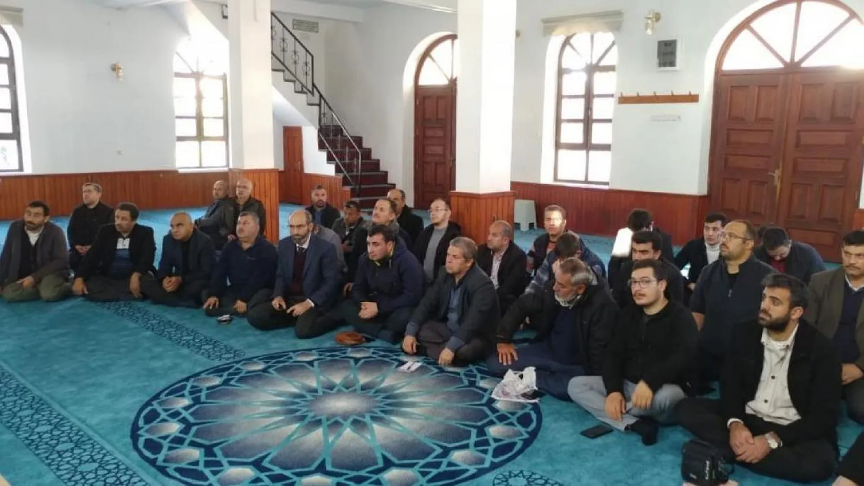 'Şiddete Dur' semineri düzenlendi