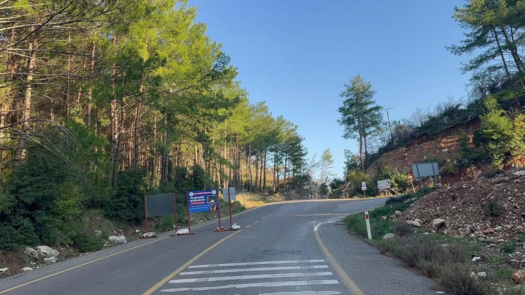İçmeler-Turunç yolu bir ay trafiğe kapalı