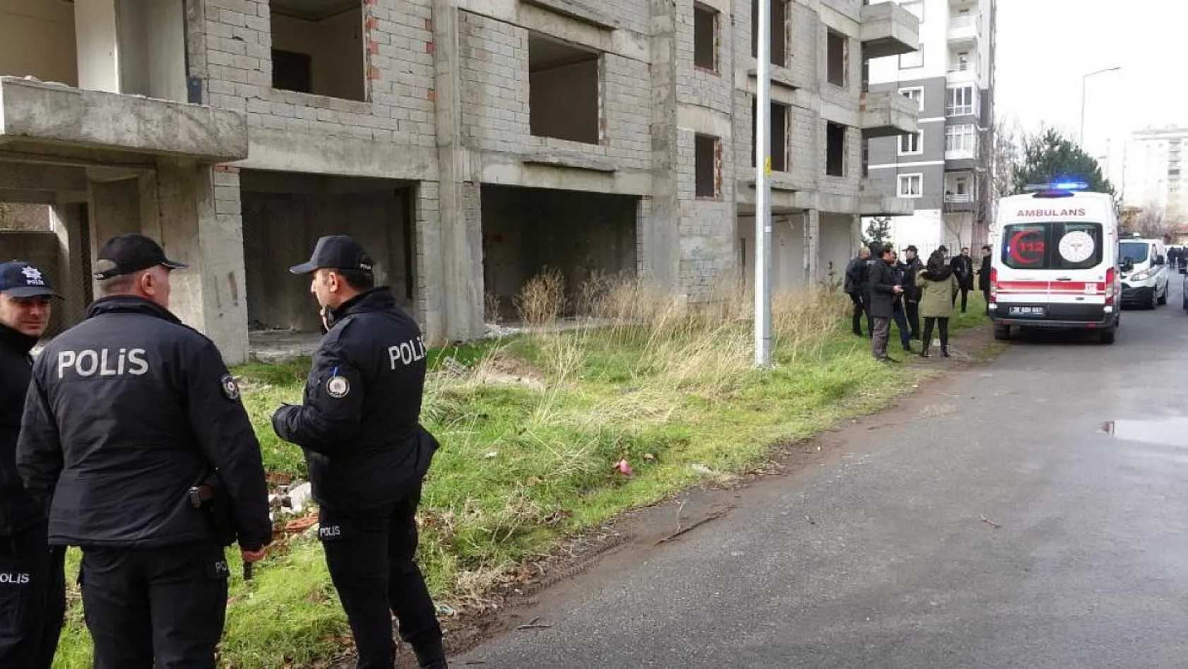13 yaşındaki çocuk, 12 yaşındaki çocuğu öldürdü!