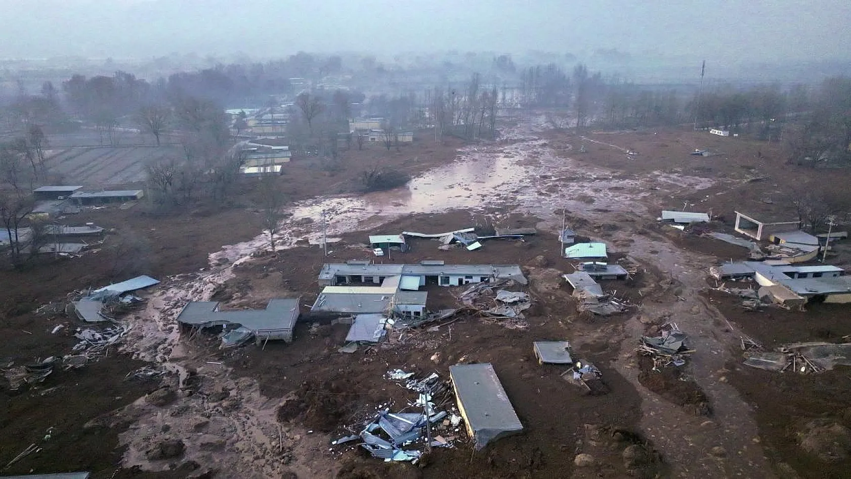 Depremde 118 kişi can verdi