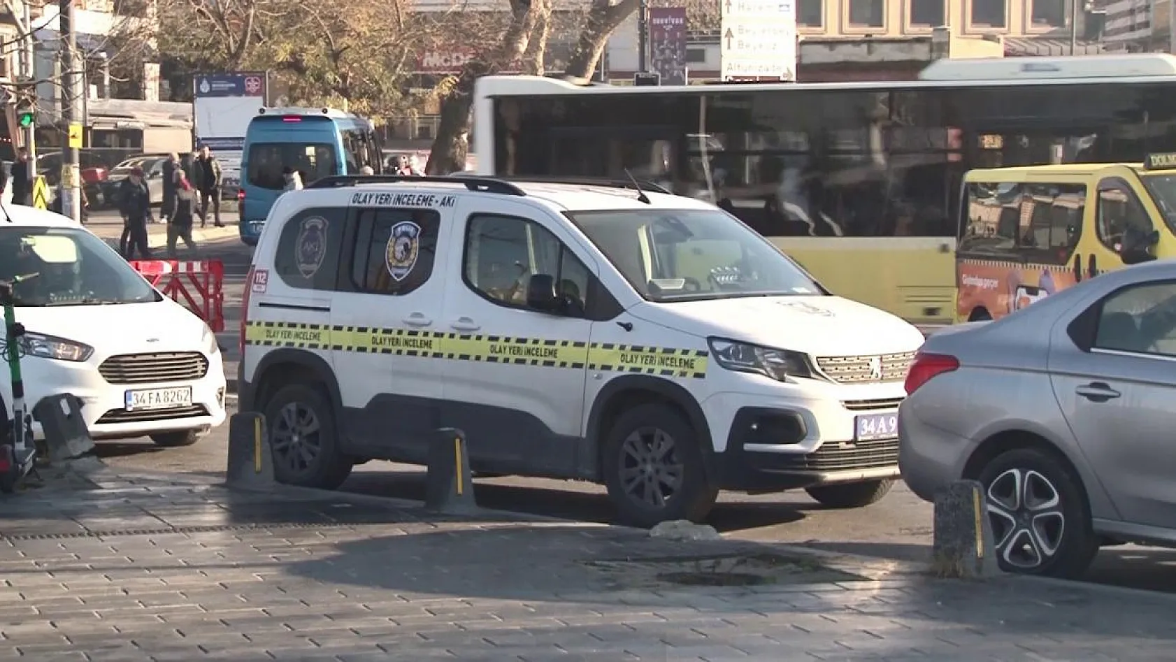 Raylara atlayarak intihar eden şahıs hayatını kaybetti